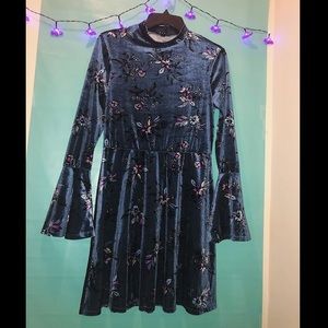 As U Wish velvet dress